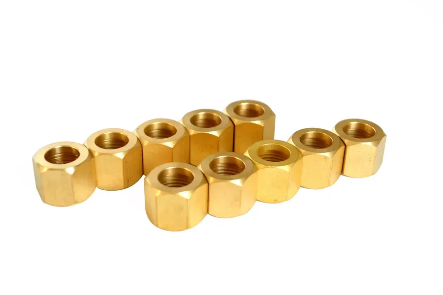 Hose Nut, Left/Right Hand — 1/4in & 3/8in BSP