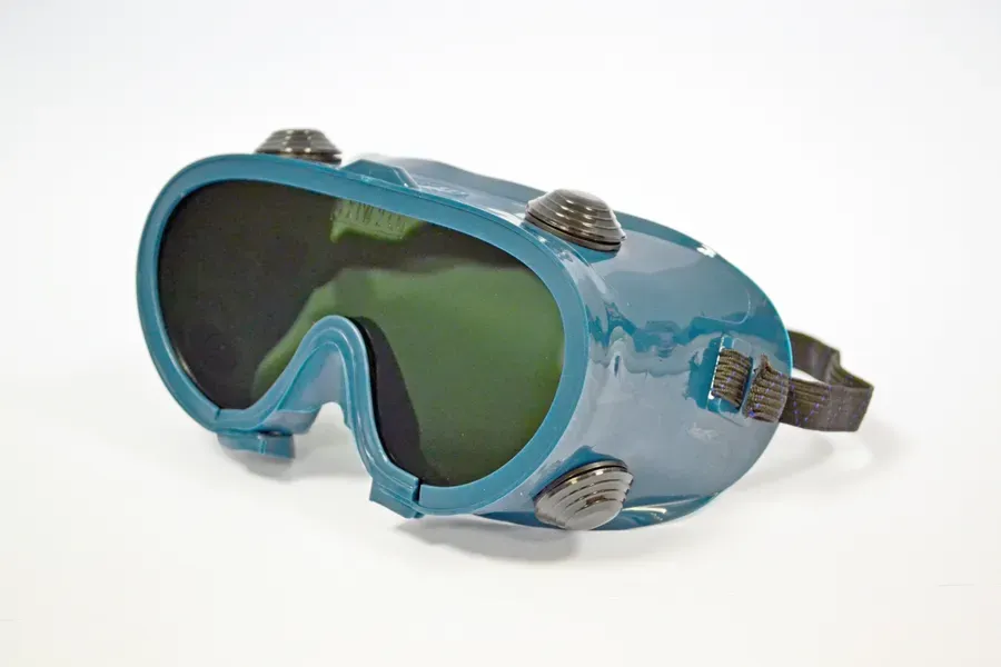 Direct/Indirect Vent Shaded Welding Goggle — EN166/EN169 — image 2