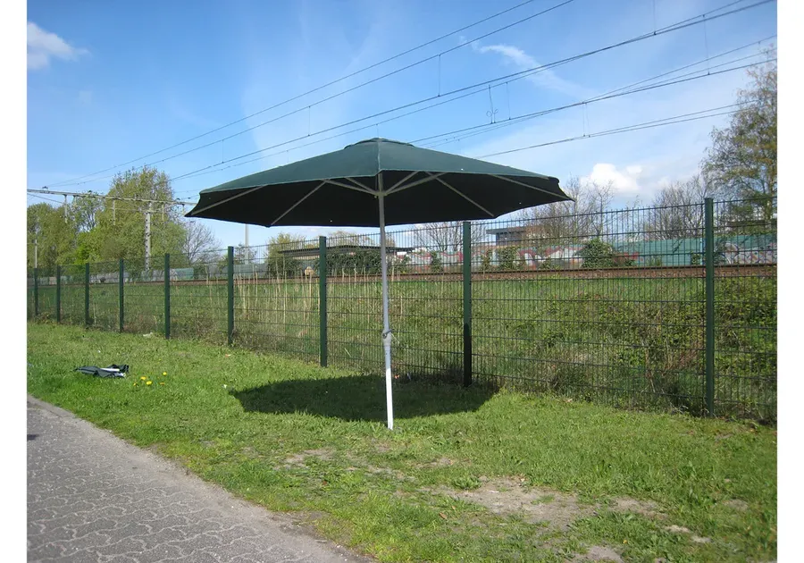 Cepro Welding Umbrella — 300cm with Ground Pin