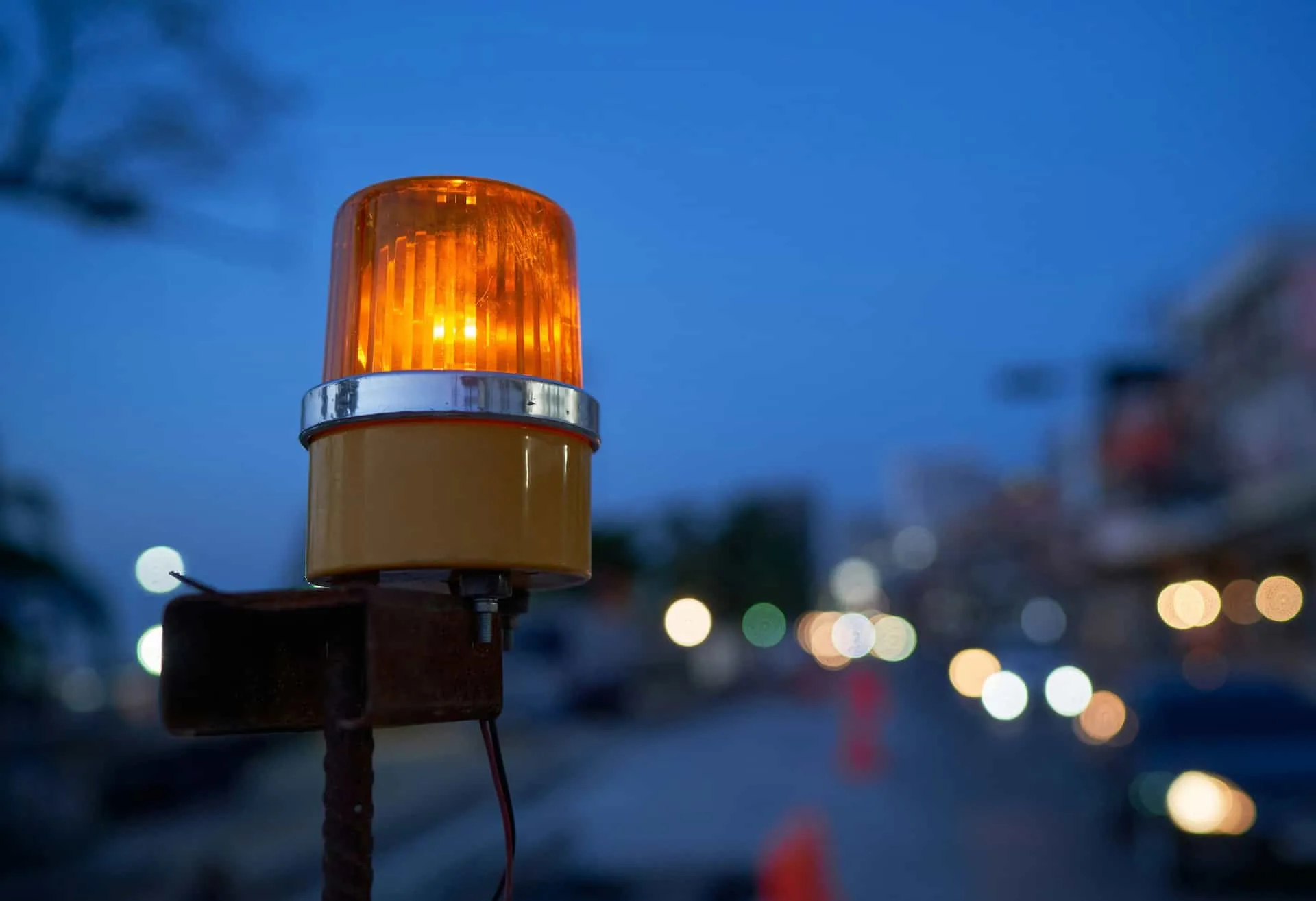 Illuminating Safety – The Evolution of the Safety Lamp with SIF's Support